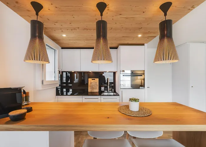 Bijou Side Terrace - Panorama-terrasse Mit Seeblick Appartement Leissigen