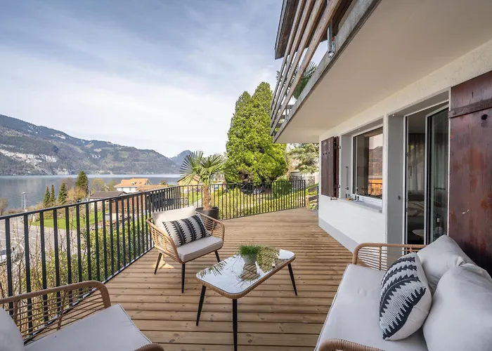 Bijou Side Terrace - Panorama-terrasse Mit Seeblick Leissigen