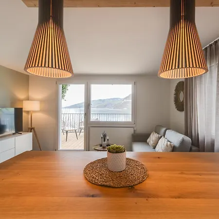 Bijou Side Terrace - Panorama-terrasse Mit Seeblick * Leissigen