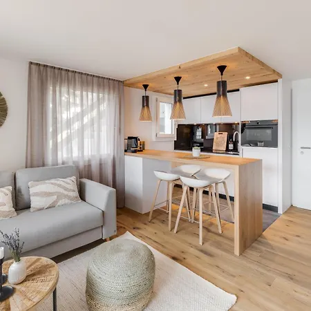 Bijou Side Terrace - Panorama-terrasse Mit Seeblick Apartmán